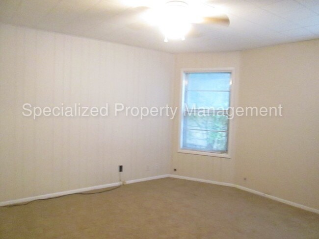 Building Photo - 1705 Fairmount Ave
