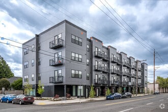 Building Photo - Janie Apartments - Free internet!