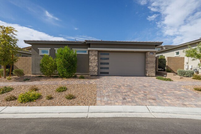 Building Photo - Brand new luxury home in upscale 55+ commu...