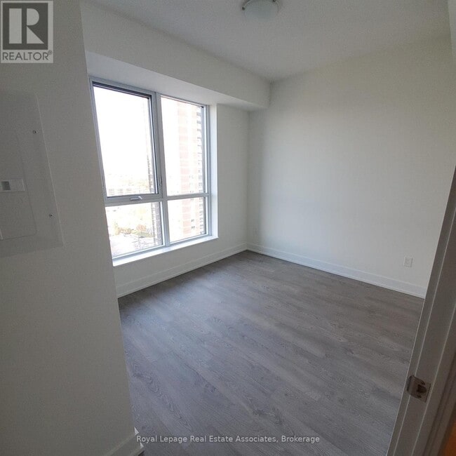 Building Photo - 9 Mabelle Ave