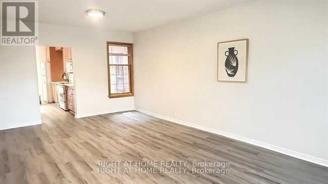 Building Photo - 109 Sweetland Ave