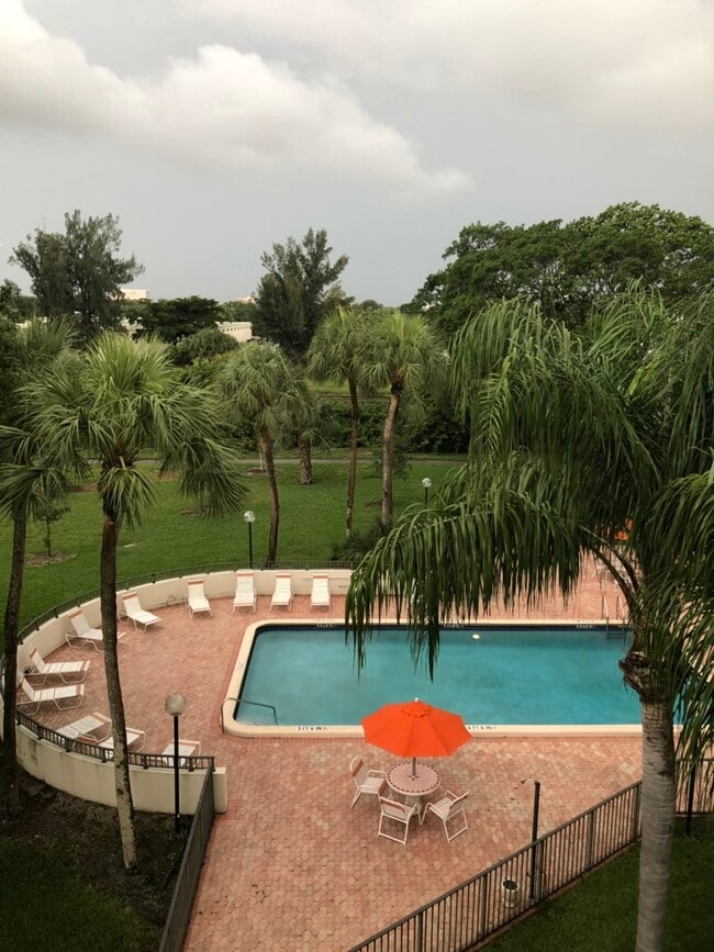 Photo - 2312 S Cypress Bend Dr House