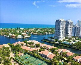 Building Photo - 21055 Yacht Club Dr