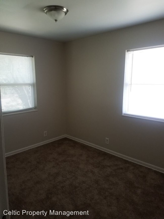 Foto del edificio - 4867-4867 NW Homestead Rd