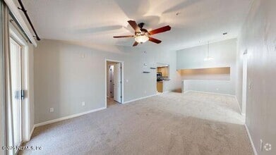 Building Photo - 7063 Deer Lodge Cir