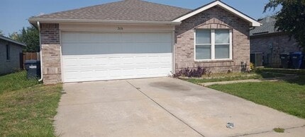 Building Photo - 2616 Mountain View Dr