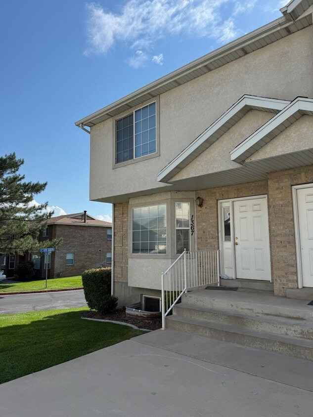 Building Photo - 1367 S 1400 E