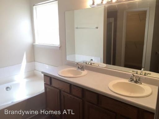 Building Photo - 4 br, 2.5 bath House - 305 Shadetree Lane
