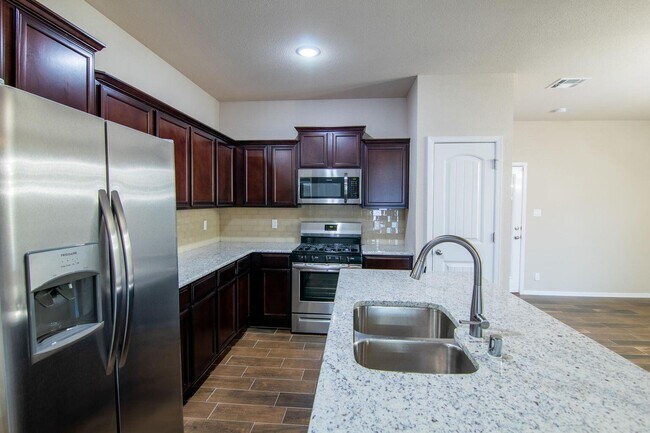 Foto del edificio - 737 Sculcoates St