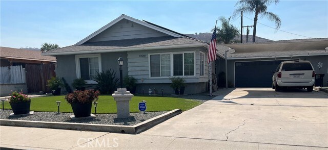 Primary Photo - 12580 Fairoaks Ln
