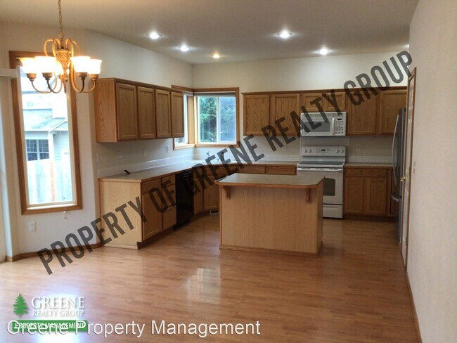 Foto del edificio - 4 br, 2.5 bath House - 720 G St SW