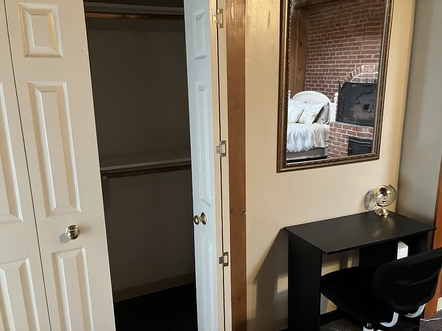 Foto del edificio - 138 Pine St