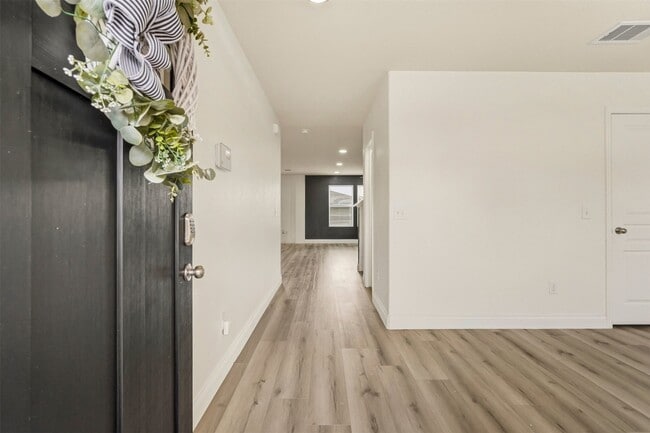 Building Photo - 6810 Cortenridge Ln