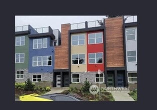 Building Photo - 2423 SW Findlay St