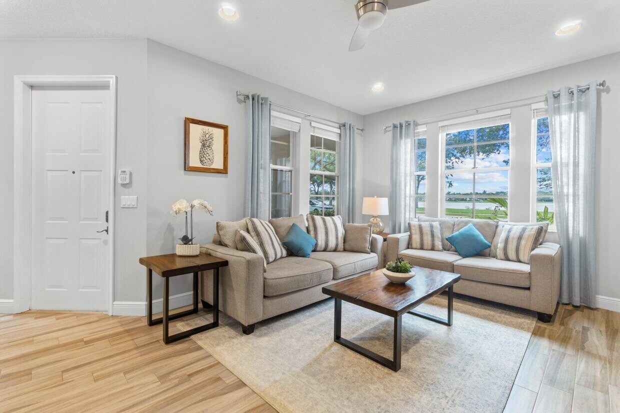 164 Evergrene Pkwy, Palm Beach Gardens, FL 33410 Townhome Rentals in