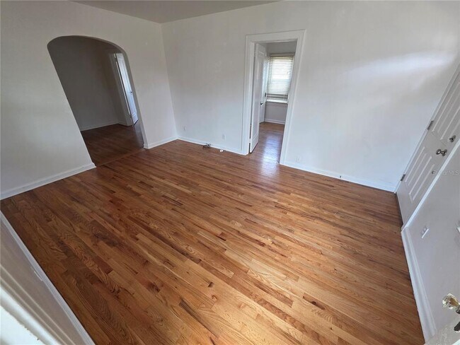 Foto del edificio - 807 N Thornton Ave