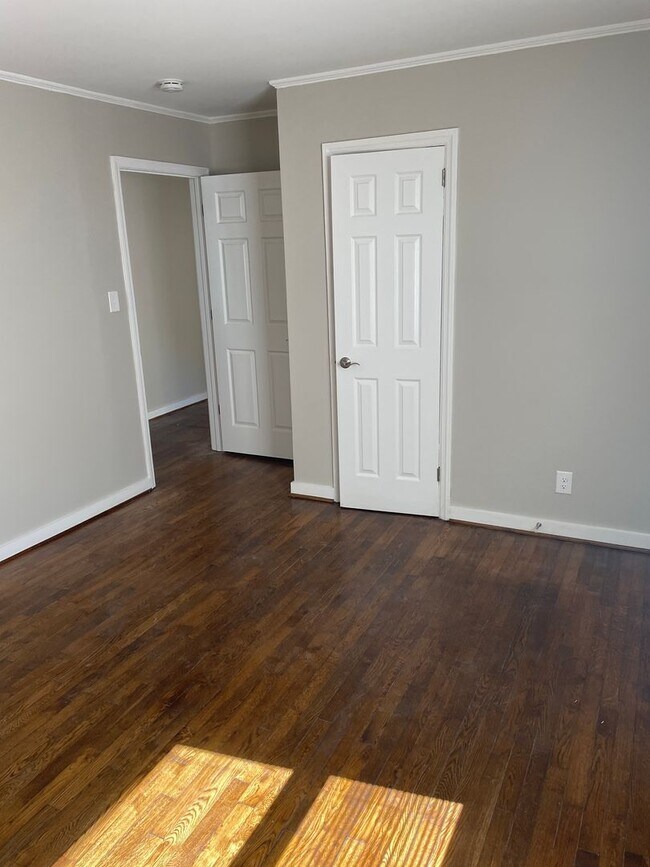 Foto del edificio - 2035 Milford St