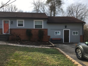 Building Photo - 3516 Rhoda Ln