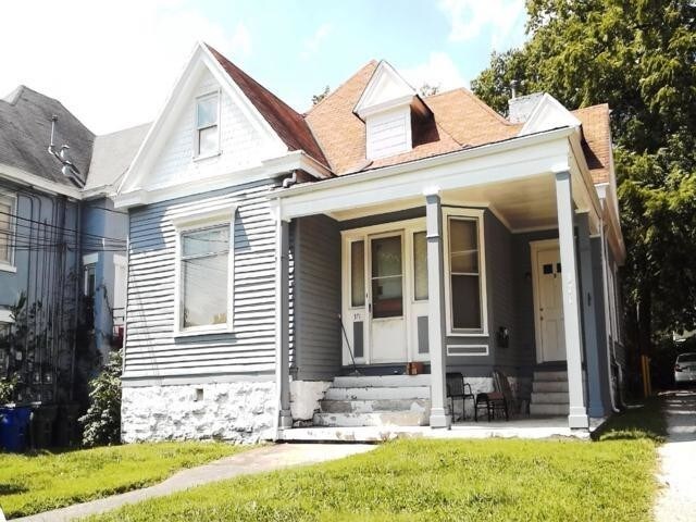 Primary Photo - 371 Aylesford Pl