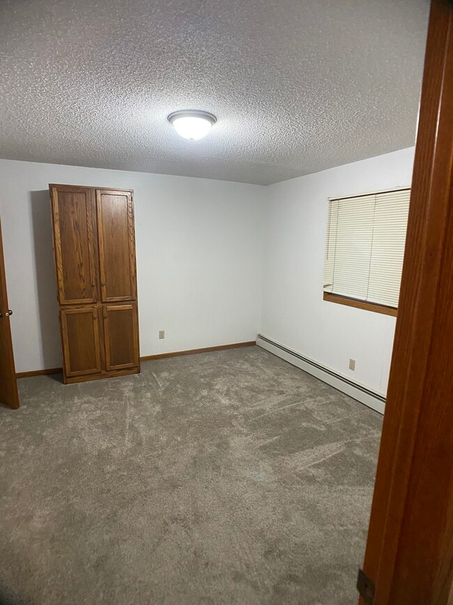 Building Photo - Kaeding Apartments - 315
