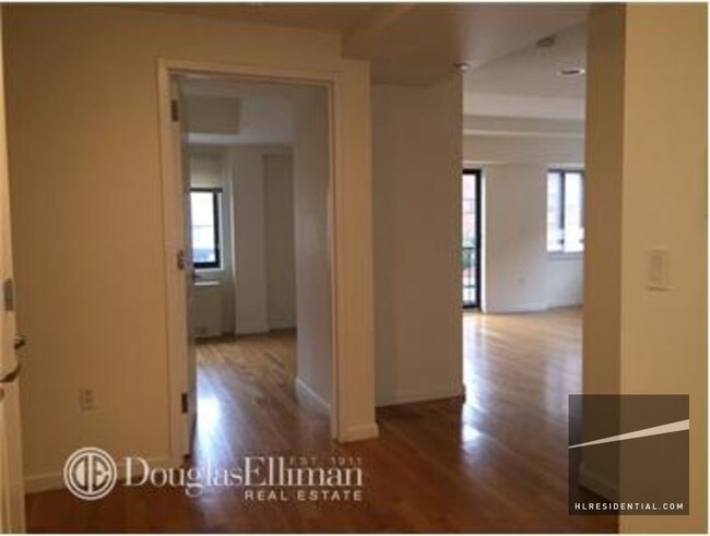 Foto del edificio - 3110 23rd St
