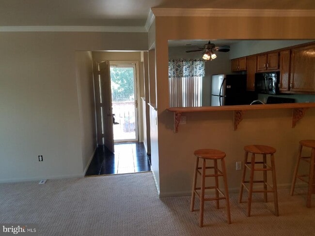 Foto del edificio - 9377 Scarlet Oak Dr