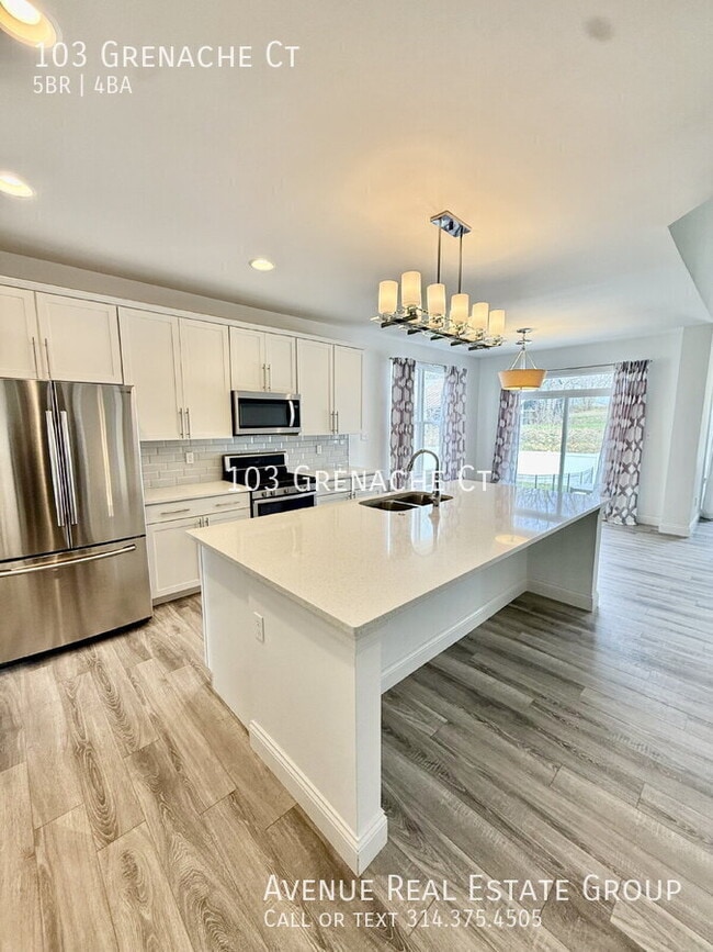 Building Photo - 103 Grenache Ct