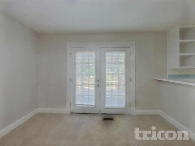 Foto del edificio - 4807 Alpine Dr SW