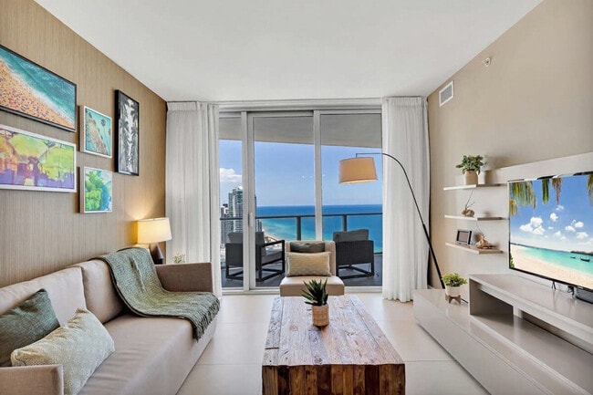 Building Photo - 4111 S Ocean Dr