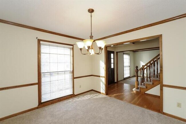 Building Photo - 428 N Mesquite St, Olathe, KS, 66061