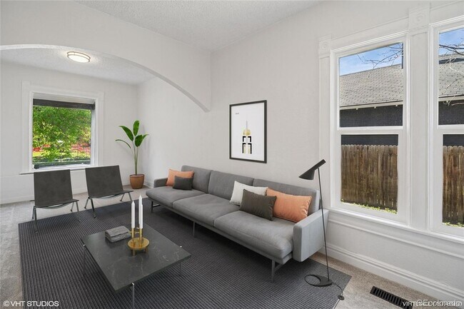 Foto del edificio - 3817 Osage St