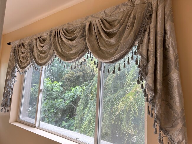 Building Photo - 874 Juliet Ct