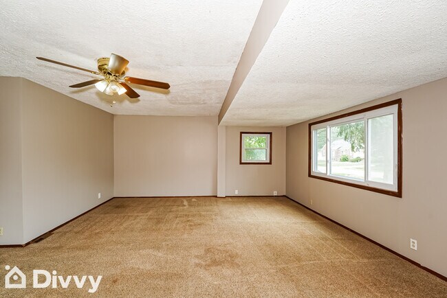 Foto del edificio - 14612 Summit Ave
