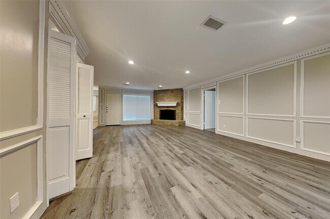 Building Photo - 19022 White Candle Dr