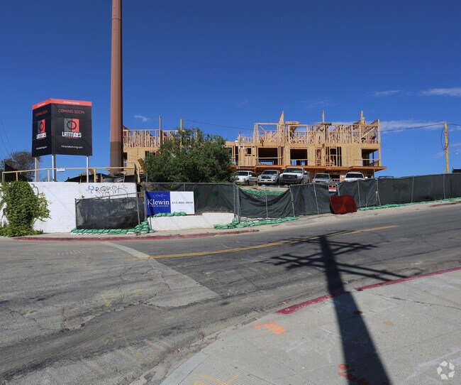 Foto del edificio - Latitudes at Silver Lake