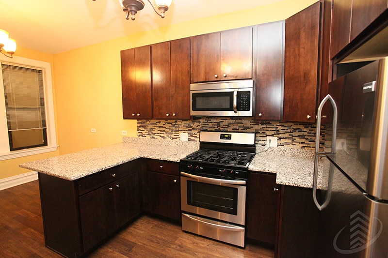 Primary Photo - 1324 N Bosworth Ave