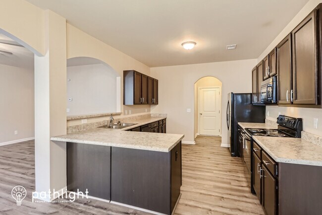 Foto del edificio - 361 Rankin Cir, McDonough, GA, 30253