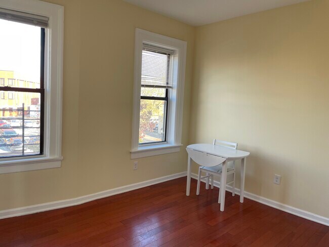 Dormitorio - 280 Morris Ave