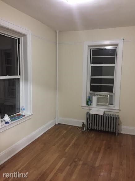 Foto del edificio - 3017 30th Ave