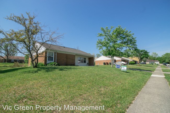 Building Photo - 6750 Shadowbrook Dr