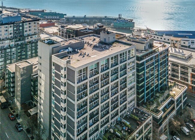 Foto del edificio - 2717 Western Ave
