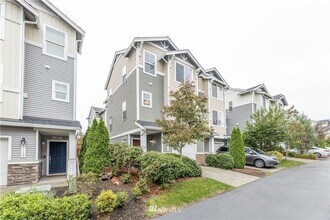 Building Photo - 308 126th Pl SE