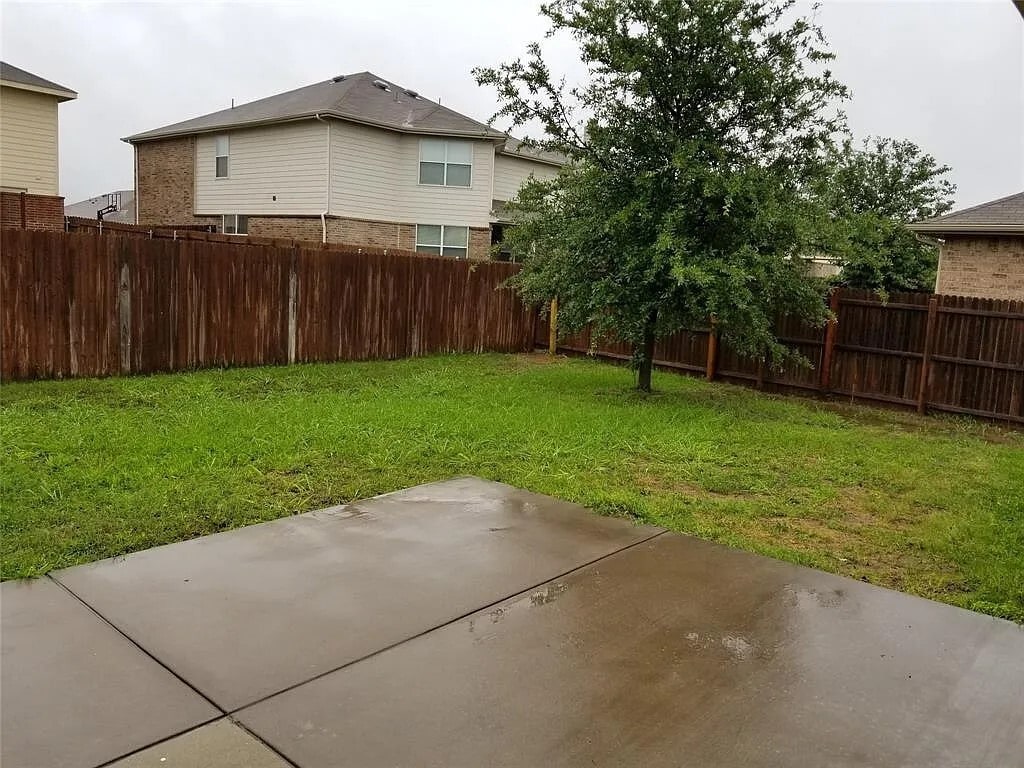 Photo - 3925 Polar Brook Dr (Fort Worth, TX)