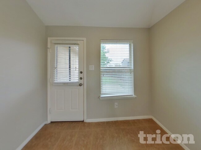 Foto del edificio - 9104 Sundance Trail