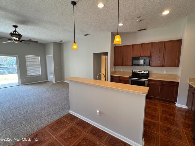 Building Photo - 3382 Chapel Ct