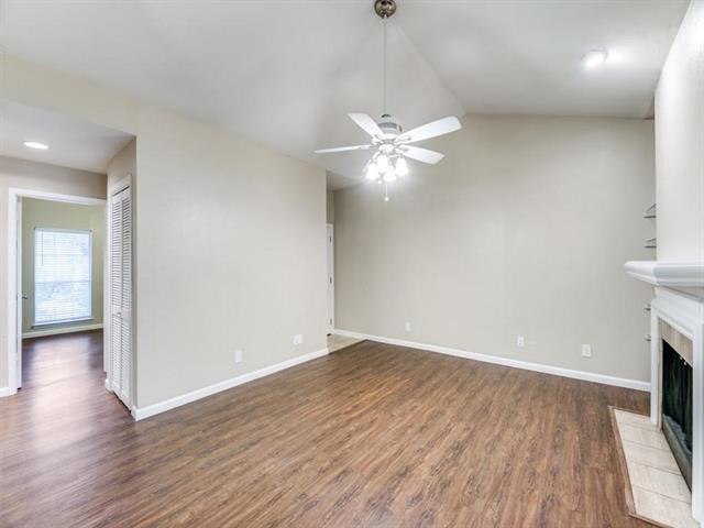 Foto del edificio - 8601 Park Ln
