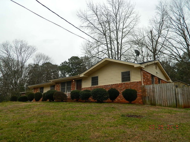 Building Photo - 1007 Cone Rd