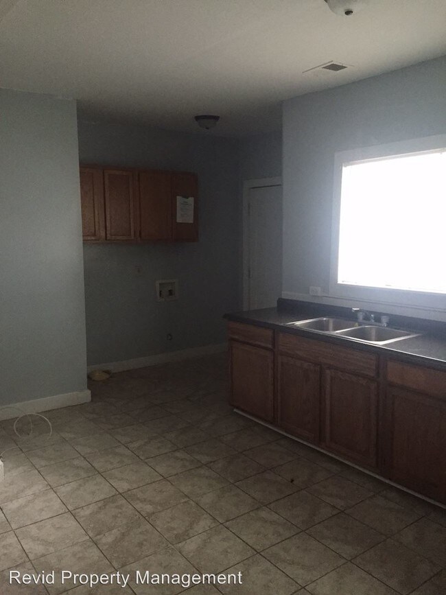 Foto del edificio - 1954 Manila Ave