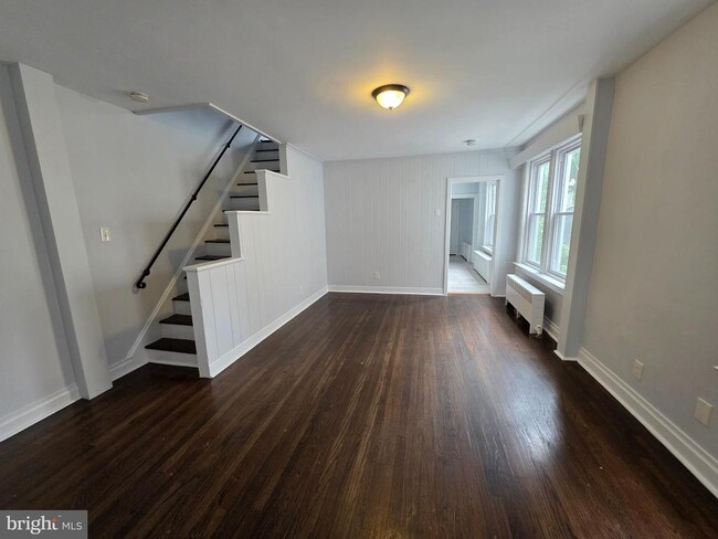 Foto del edificio - 623 Beatty St