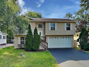 Building Photo - 29835 Bayshore Dr
